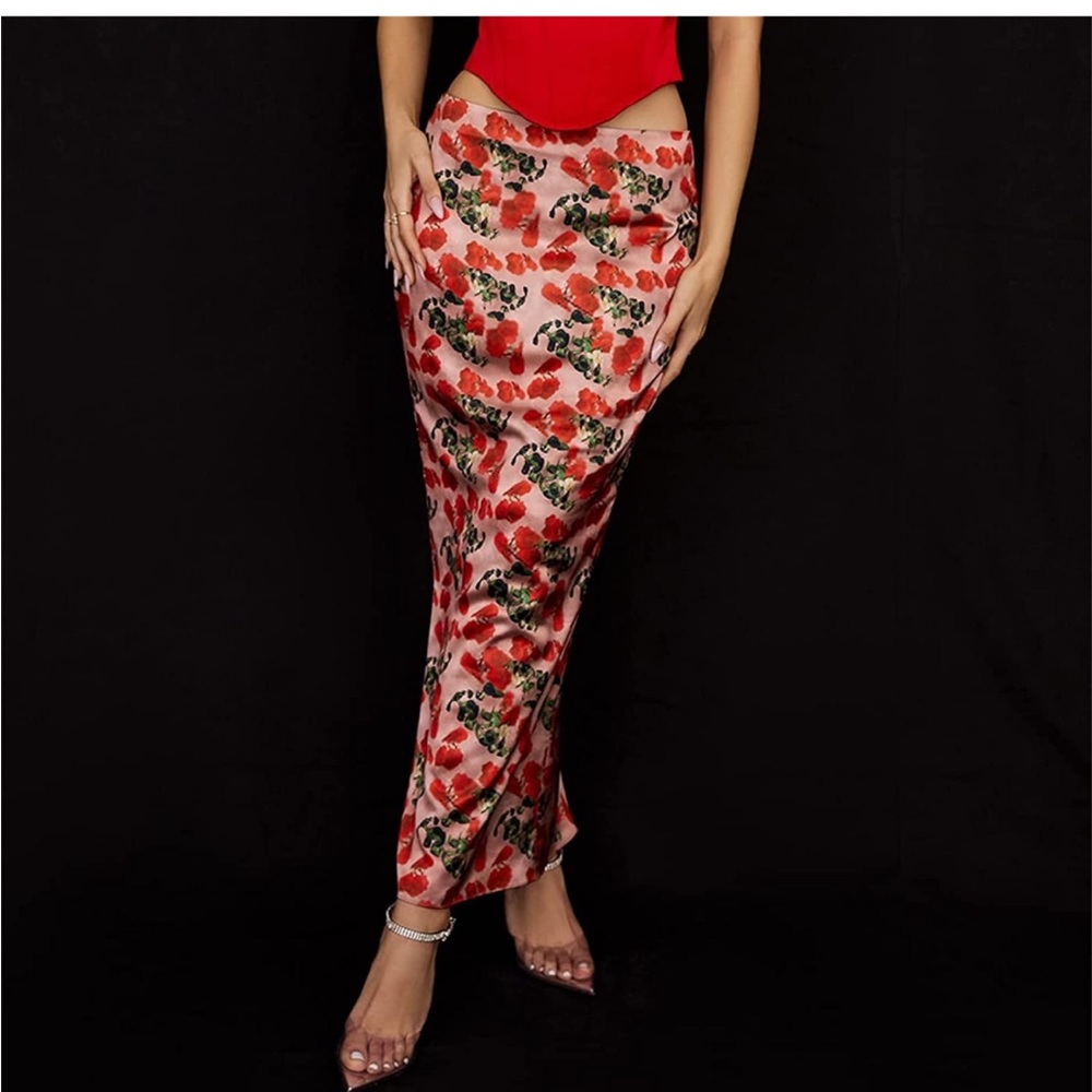 Floral maxi skirt